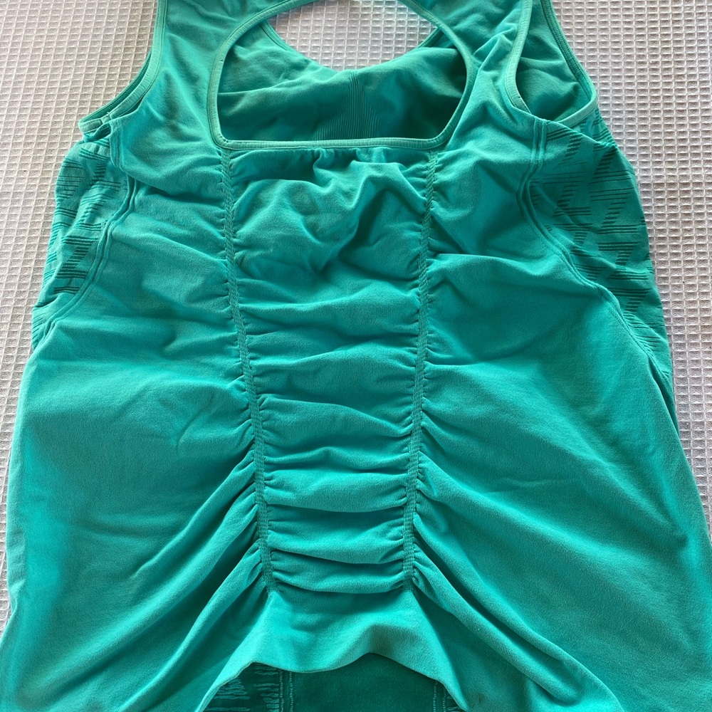 Tank top - Picture 4 of 5
